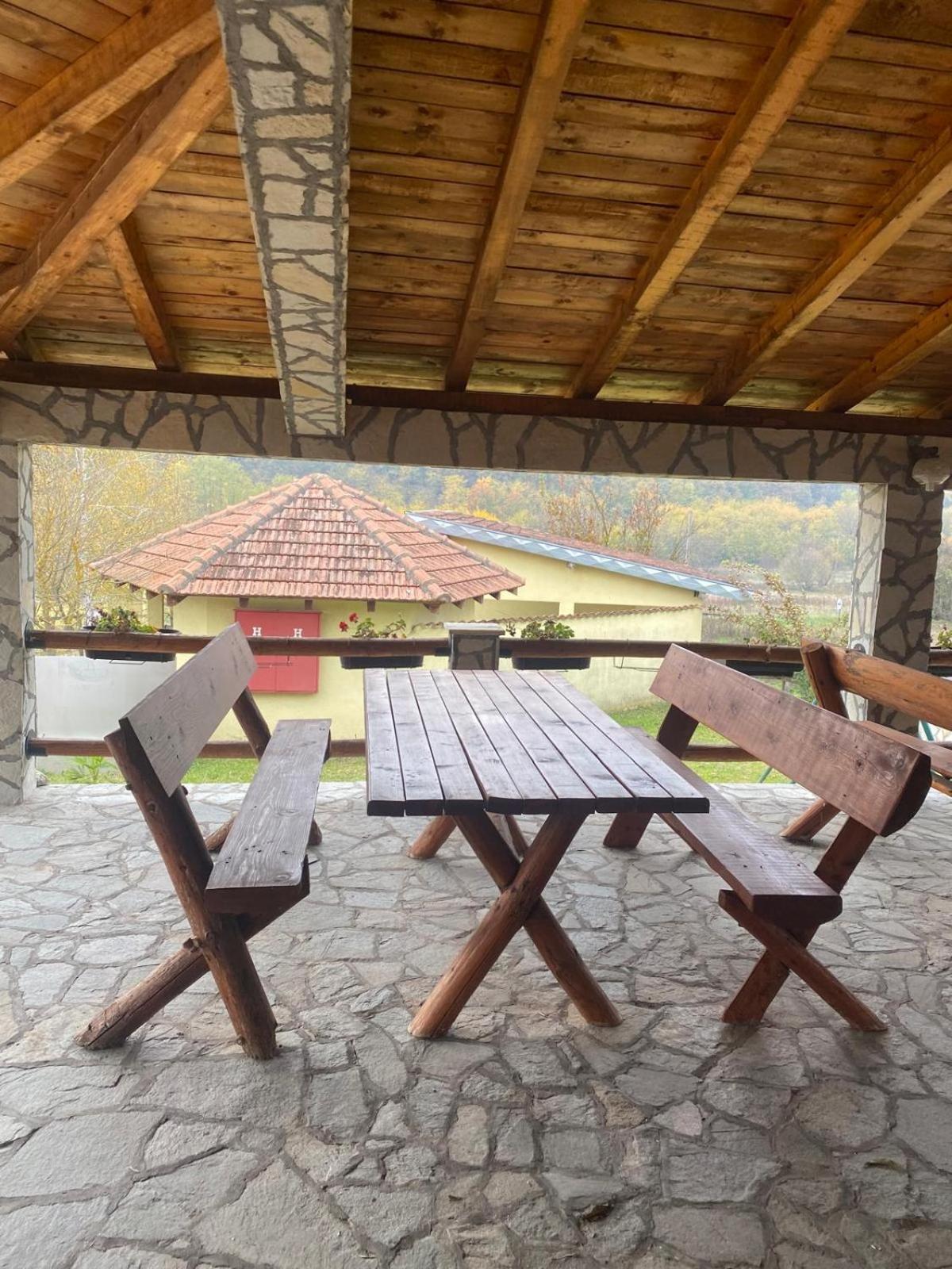 Forest Camp Despotovac Luaran gambar