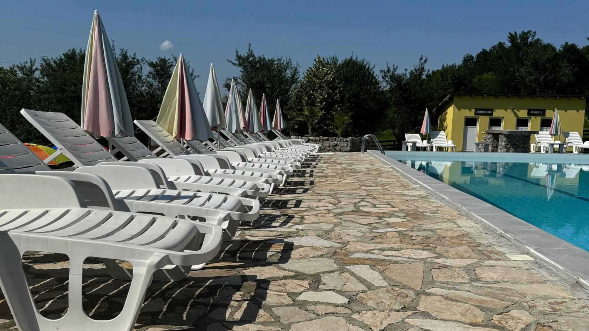 Forest Camp Despotovac Luaran gambar