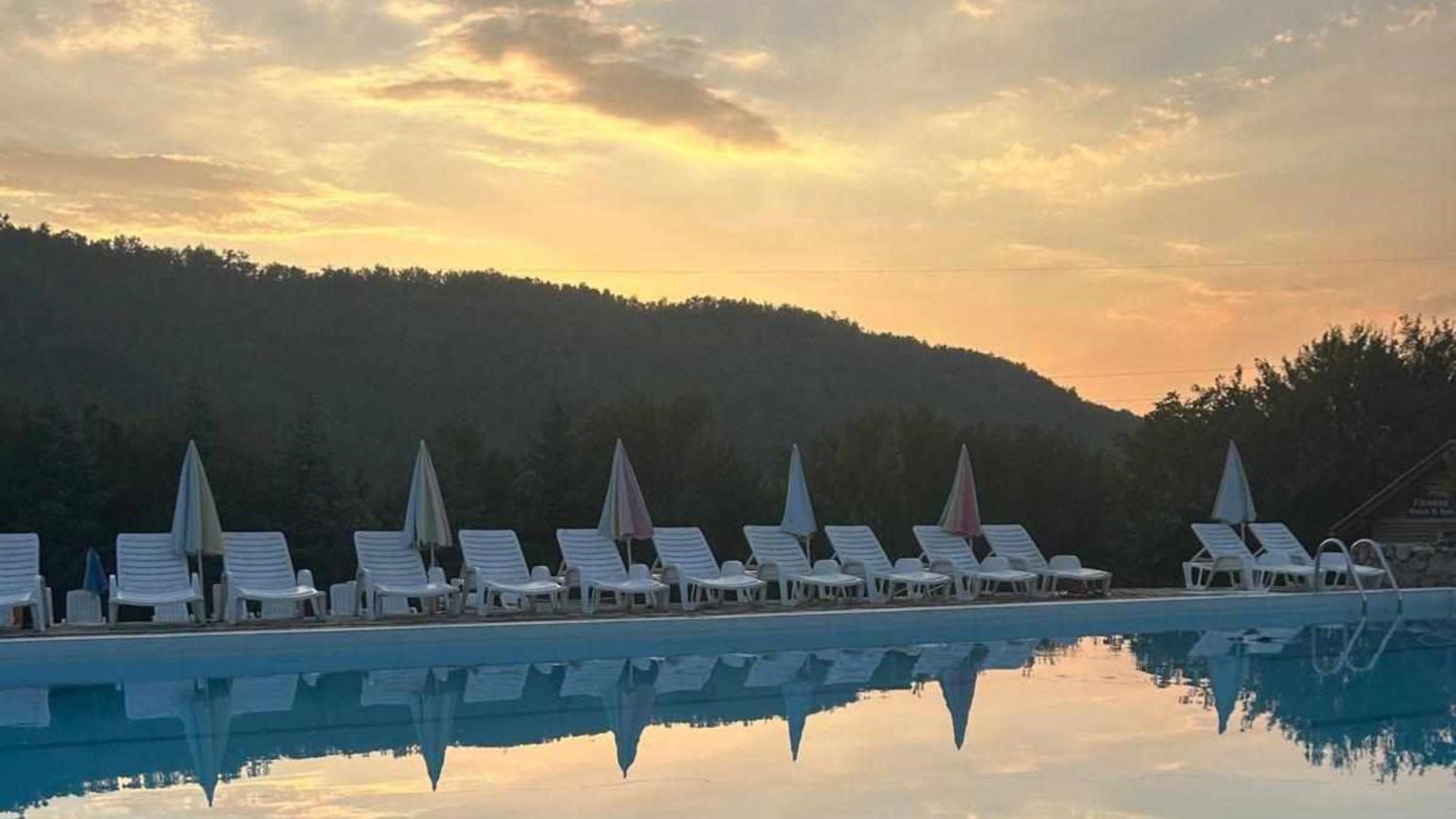 Forest Camp Despotovac Luaran gambar